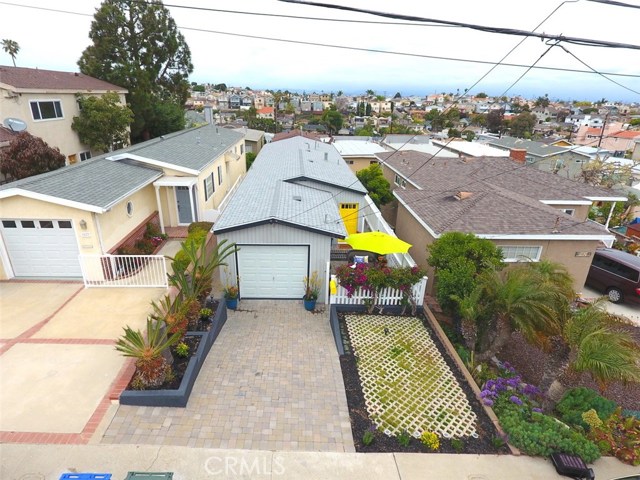 1619 Lomax Lane, Redondo Beach, California 90278, 3 Bedrooms Bedrooms, ,1 BathroomBathrooms,Residential,Sold,Lomax,PV19059758