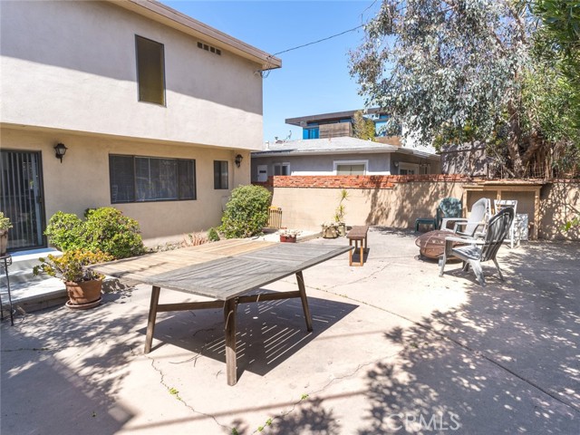 1136 Fisher Avenue, Manhattan Beach, California 90266, ,Residential Income,Sold,Fisher,SB21066103