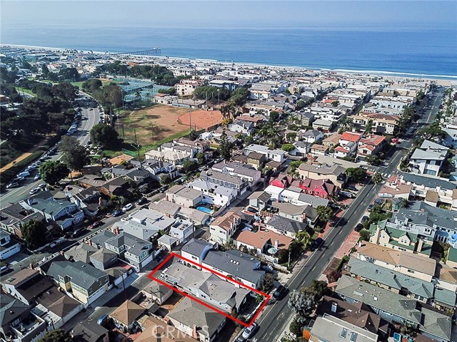 528 Marine Avenue, Manhattan Beach, California 90266, 3 Bedrooms Bedrooms, ,2 BathroomsBathrooms,Residential,Sold,Marine,SB19035532