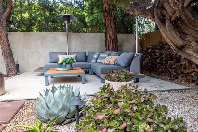 3000 Poinsettia Avenue, Manhattan Beach, California 90266, 4 Bedrooms Bedrooms, ,2 BathroomsBathrooms,Residential,Sold,Poinsettia,SB19105944