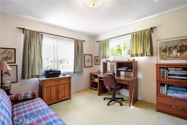 3204 Maple Avenue, Manhattan Beach, California 90266, 4 Bedrooms Bedrooms, ,1 BathroomBathrooms,Residential,Sold,Maple,SB21073679