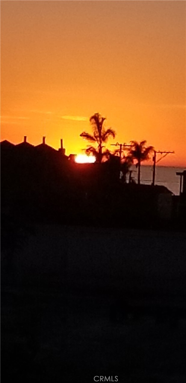 1600 Ardmore Avenue, Hermosa Beach, California 90254, 2 Bedrooms Bedrooms, ,2 BathroomsBathrooms,Residential,Sold,Ardmore,SB21134879