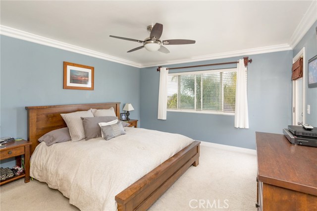 727 Lucia Avenue, Redondo Beach, California 90277, 3 Bedrooms Bedrooms, ,2 BathroomsBathrooms,Residential,Sold,Lucia,SB17222950