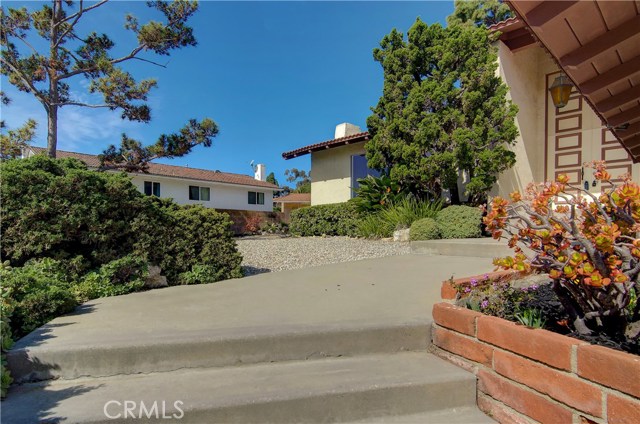 30515 Via La Cresta, Rancho Palos Verdes, California 90275, 4 Bedrooms Bedrooms, ,2 BathroomsBathrooms,Residential,Sold,Via La Cresta,PW20063838
