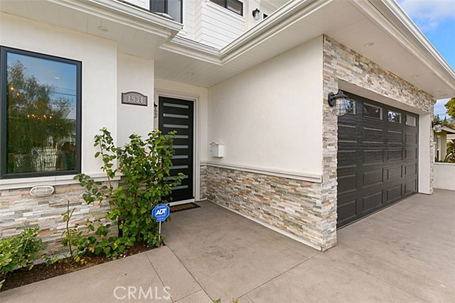 1934 Robinson Street, Redondo Beach, California 90278, 5 Bedrooms Bedrooms, ,4 BathroomsBathrooms,Residential,Sold,Robinson,OC19044344