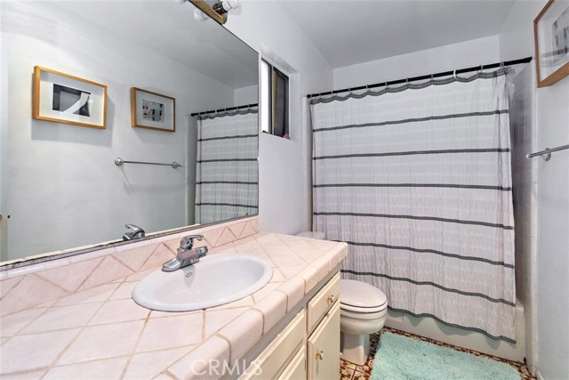 959 2nd Street, Hermosa Beach, California 90254, 5 Bedrooms Bedrooms, ,2 BathroomsBathrooms,Residential,Sold,2nd,SB20190726