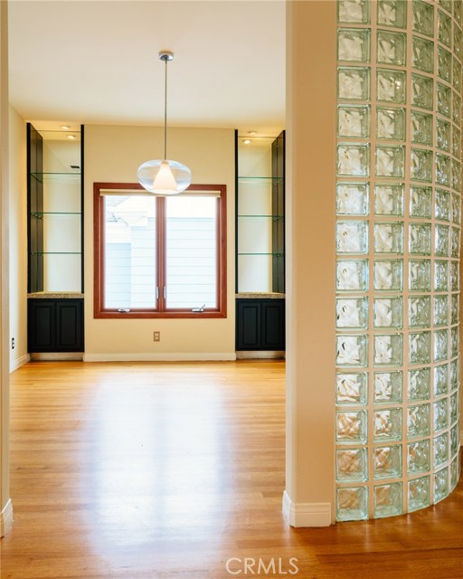 Formal dining room