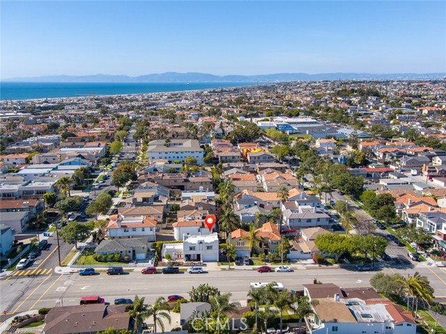 1011 Diamond Street, Redondo Beach, California 90277, 3 Bedrooms Bedrooms, ,1 BathroomBathrooms,Residential,Sold,Diamond,PV21056116