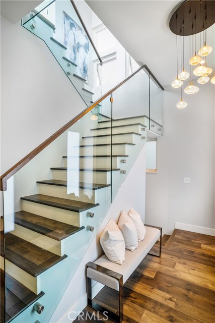 301 20th Street, Manhattan Beach, California 90266, 4 Bedrooms Bedrooms, ,5 BathroomsBathrooms,Residential,Sold,20th,SB19211056