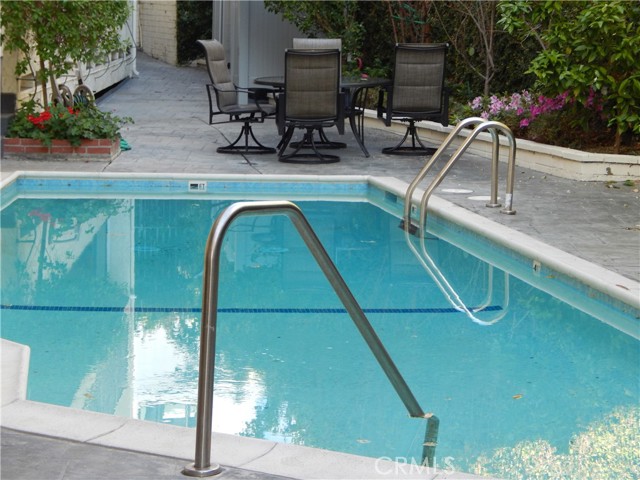 1 Bed Home for Sale in West Hollywood, California