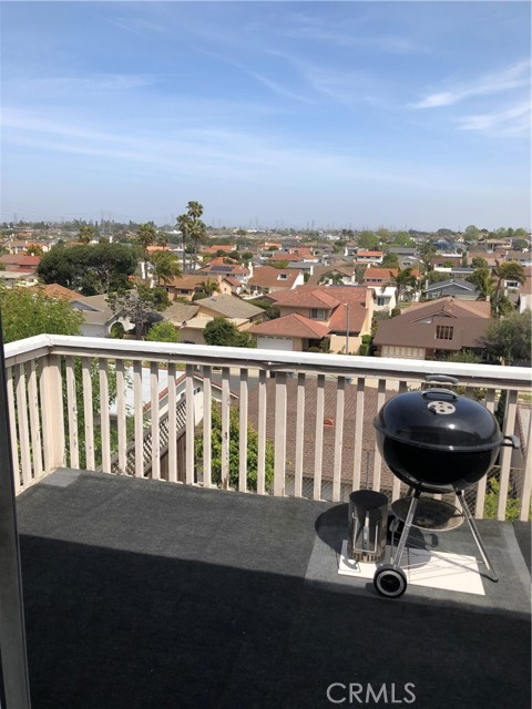 436 Prospect Avenue, Redondo Beach, California 90277, 4 Bedrooms Bedrooms, ,1 BathroomBathrooms,Residential,Sold,Prospect,SB21073203