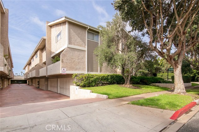 515 Meyer Lane, Redondo Beach, California 90278, 2 Bedrooms Bedrooms, ,2 BathroomsBathrooms,Residential,Sold,Meyer,SB19015291