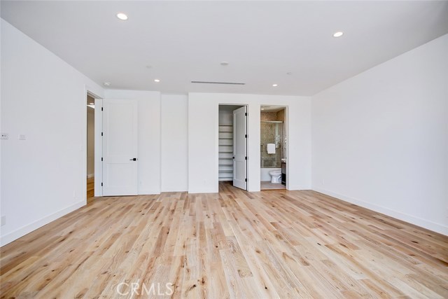 2nd Bedroom with walk-in closet