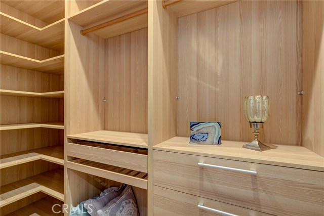 1711 Haynes Lane, Redondo Beach, California 90278, 3 Bedrooms Bedrooms, ,4 BathroomsBathrooms,Residential,Sold,Haynes,PV19232617