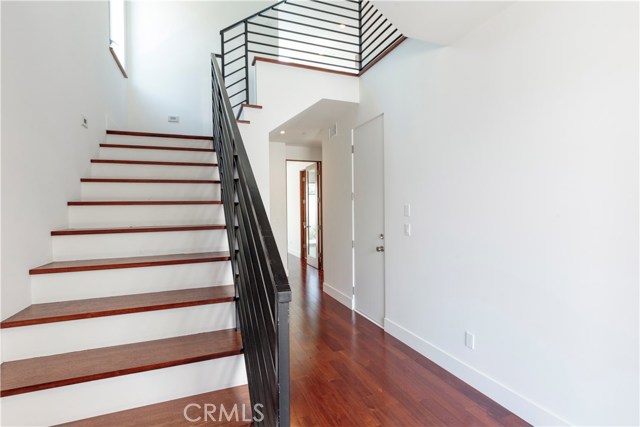 521 Gertruda, Redondo Beach, California 90277, 3 Bedrooms Bedrooms, ,4 BathroomsBathrooms,Residential,Sold,Gertruda,PV17183472