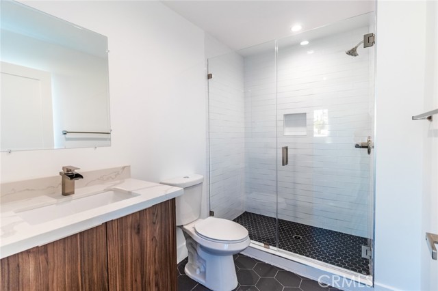  Income Home for Sale in Silver Lake, California