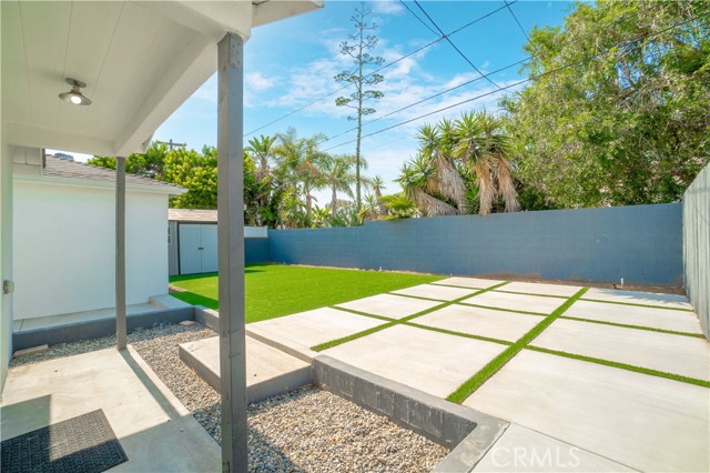 2705 Robinson Street, Redondo Beach, California 90278, 4 Bedrooms Bedrooms, ,3 BathroomsBathrooms,Residential,Sold,Robinson,SB21127805