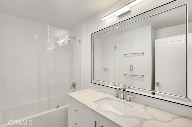 615 Esplanade, Redondo Beach, California 90277, 1 Bedroom Bedrooms, ,1 BathroomBathrooms,Residential,Sold,Esplanade,SB19123307