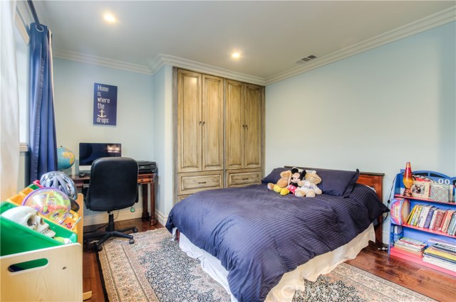 625 Paulina Avenue, Redondo Beach, California 90277, 3 Bedrooms Bedrooms, ,3 BathroomsBathrooms,Residential,Sold,Paulina,SB18013328