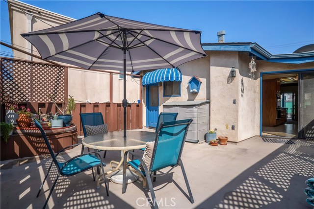 408 Longfellow Avenue, Hermosa Beach, California 90254, 2 Bedrooms Bedrooms, ,2 BathroomsBathrooms,Residential,Sold,Longfellow,SB18112433