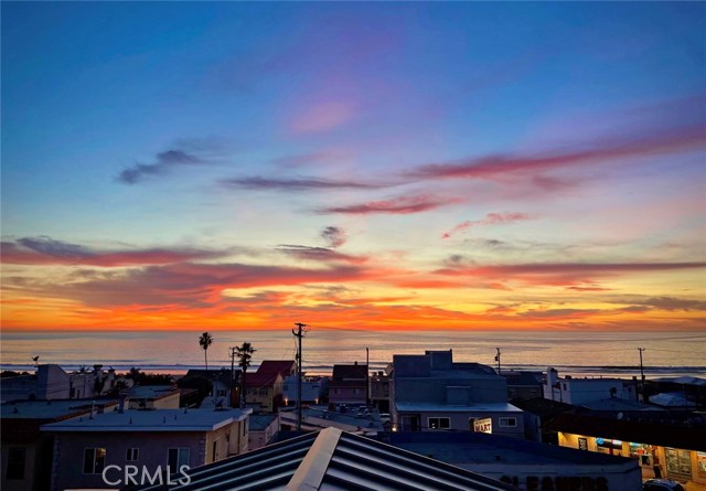 2618 Manhattan Avenue, Hermosa Beach, California 90254, 5 Bedrooms Bedrooms, ,4 BathroomsBathrooms,Residential,Sold,Manhattan,SB21009300