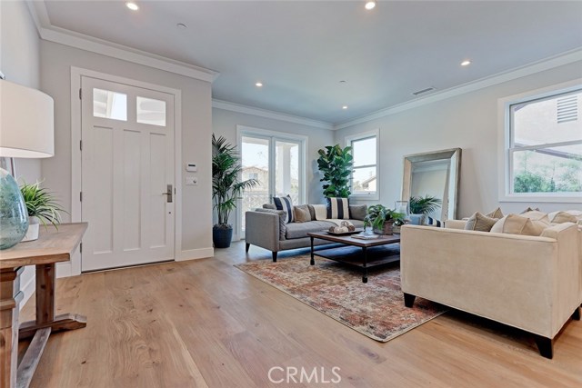 1450 23rd Street, Manhattan Beach, California 90266, 5 Bedrooms Bedrooms, ,2 BathroomsBathrooms,Residential,Sold,23rd,SB17111240