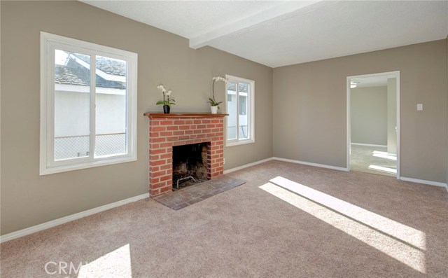  Income Home for Sale in Hawthorne, California