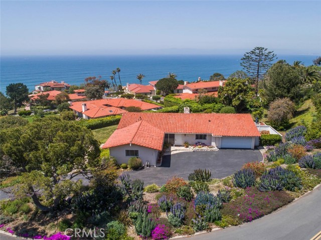 720 Paseo Del Mar, Palos Verdes Estates, California 90274, 3 Bedrooms Bedrooms, ,1 BathroomBathrooms,Residential,Sold,Paseo Del Mar,SB17060491