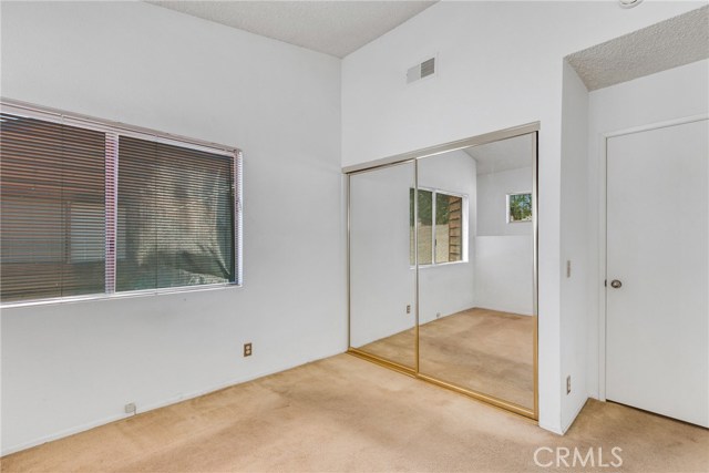 2 Bed Home for Sale in Van Nuys, California