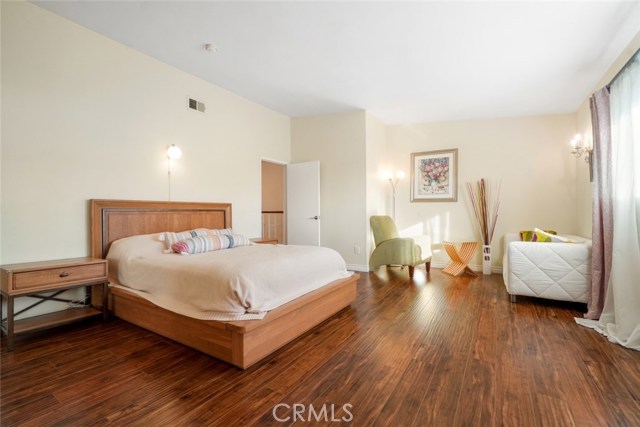 515 Meyer Lane, Redondo Beach, California 90278, 3 Bedrooms Bedrooms, ,3 BathroomsBathrooms,Residential,Sold,Meyer,PW21011132