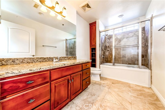 3 Bed Home for Sale in Los Angeles, California