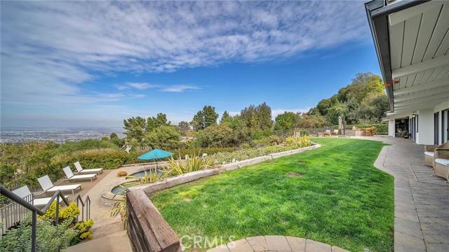 20 Caballeros Road, Rolling Hills, California 90274, 4 Bedrooms Bedrooms, ,2 BathroomsBathrooms,Residential,Sold,Caballeros,PV21053537