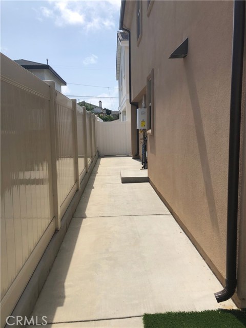 18514 Grevillea Avenue, Redondo Beach, California 90278, 3 Bedrooms Bedrooms, ,2 BathroomsBathrooms,Residential,Sold,Grevillea,SB19116535
