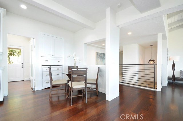 904 Via Nogales, Palos Verdes Estates, California 90274, 4 Bedrooms Bedrooms, ,4 BathroomsBathrooms,Residential,Sold,Via Nogales,PV18159668