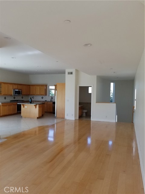 313 Anita Street, Redondo Beach, California 90278, 4 Bedrooms Bedrooms, ,3 BathroomsBathrooms,Residential,Sold,Anita,SB17216803