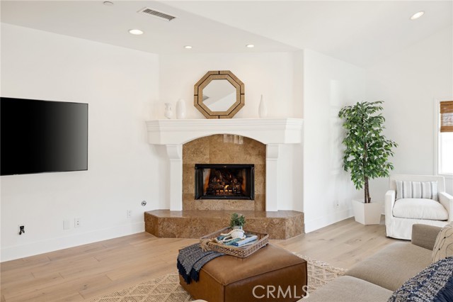 2518 Grant Avenue, Redondo Beach, California 90278, 3 Bedrooms Bedrooms, ,2 BathroomsBathrooms,Residential,Sold,Grant,SB21052990