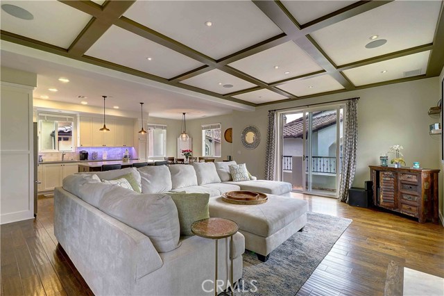 121 Guadalupe Avenue, Redondo Beach, California 90277, 4 Bedrooms Bedrooms, ,3 BathroomsBathrooms,Residential,Sold,Guadalupe,PV19189525