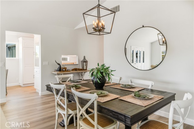 1029 Avenue A, Redondo Beach, California 90277, 3 Bedrooms Bedrooms, ,2 BathroomsBathrooms,Residential,Sold,Avenue A,SB21089960