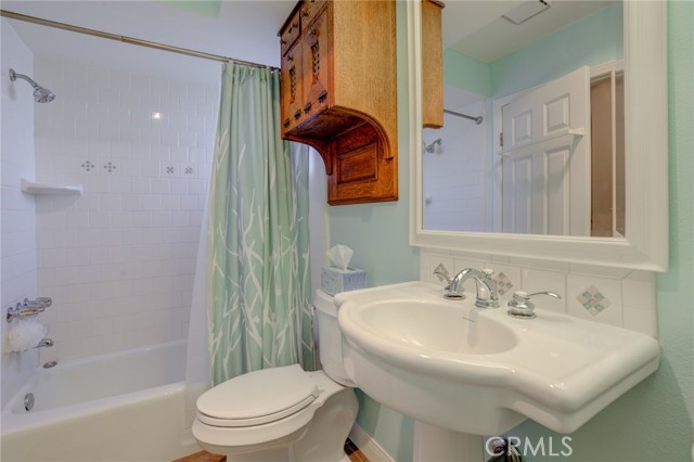 1607 Blossom Lane, Redondo Beach, California 90278, 3 Bedrooms Bedrooms, ,2 BathroomsBathrooms,Residential,Sold,Blossom,SB21041581