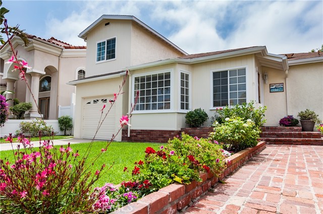 1330 21st Street, Manhattan Beach, California 90266, 4 Bedrooms Bedrooms, ,2 BathroomsBathrooms,Residential,Sold,21st,SB17175010