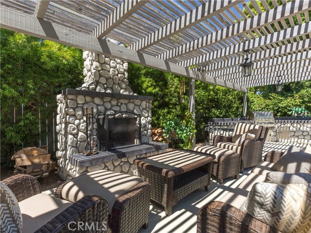 1811 Santa Rena Drive, Rancho Palos Verdes, California 90275, 4 Bedrooms Bedrooms, ,3 BathroomsBathrooms,Residential,Sold,Santa Rena,PV17155978