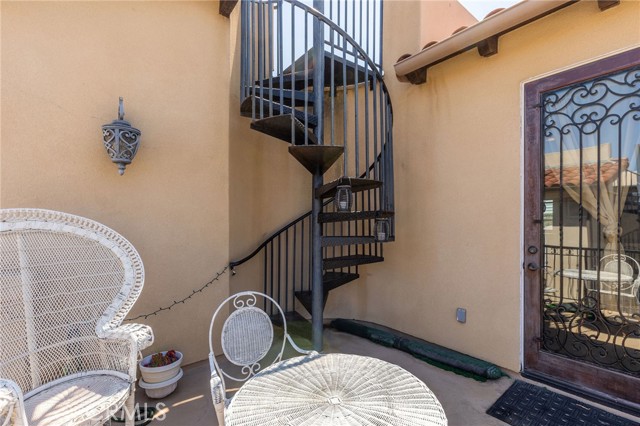 Stairs to roof top deck