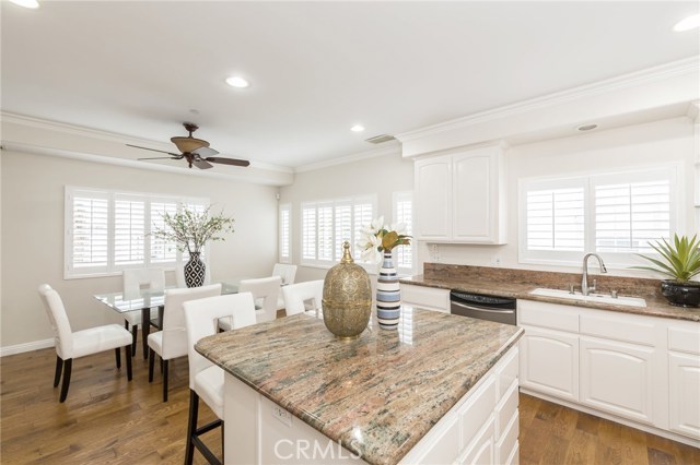 2515 Voorhees Avenue, Redondo Beach, California 90278, 4 Bedrooms Bedrooms, ,4 BathroomsBathrooms,Residential,Sold,Voorhees,SB18062969