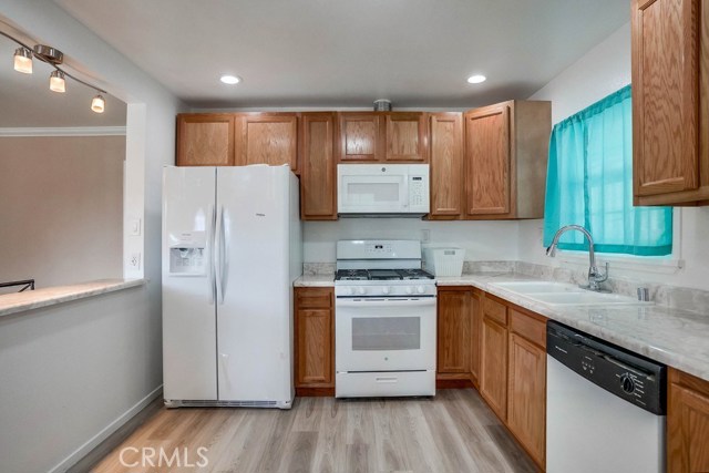 1909 Voorhees Avenue, Redondo Beach, California 90278, 3 Bedrooms Bedrooms, ,2 BathroomsBathrooms,Residential,Sold,Voorhees,OC20201159