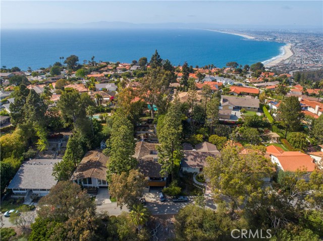 2209 Via Alamitos, Palos Verdes Estates, California 90274, 4 Bedrooms Bedrooms, ,2 BathroomsBathrooms,Residential,Sold,Via Alamitos,PV18114180