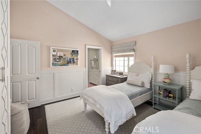 2200 Elm Avenue, Manhattan Beach, California 90266, 4 Bedrooms Bedrooms, ,3 BathroomsBathrooms,Residential,Sold,Elm,SB21076957