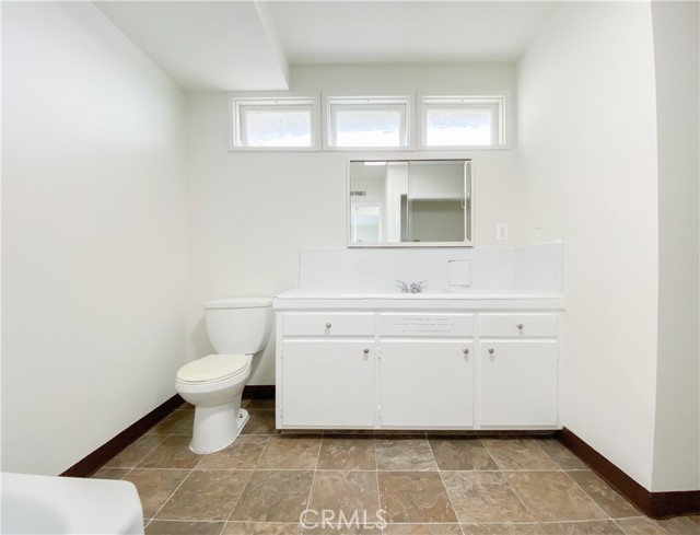 3 Bed Home for Sale in Compton, California