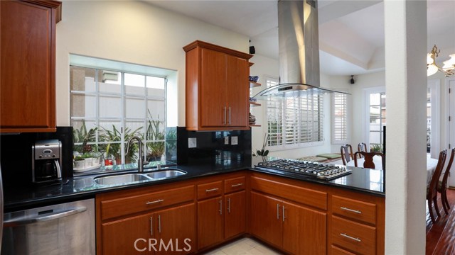 2415 Marshallfield Lane, Redondo Beach, California 90278, 4 Bedrooms Bedrooms, ,3 BathroomsBathrooms,Residential,Sold,Marshallfield,PV20066212