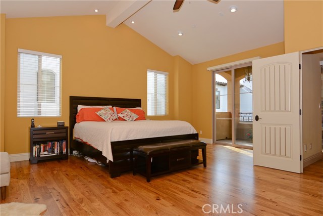1917 Gates Avenue, Redondo Beach, California 90278, 4 Bedrooms Bedrooms, ,3 BathroomsBathrooms,Residential,Sold,Gates Avenue,CV19071456