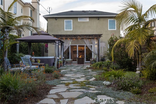 714 Avenue D, Redondo Beach, California 90277, 4 Bedrooms Bedrooms, ,1 BathroomBathrooms,Residential,Sold,Avenue D,SB19123444